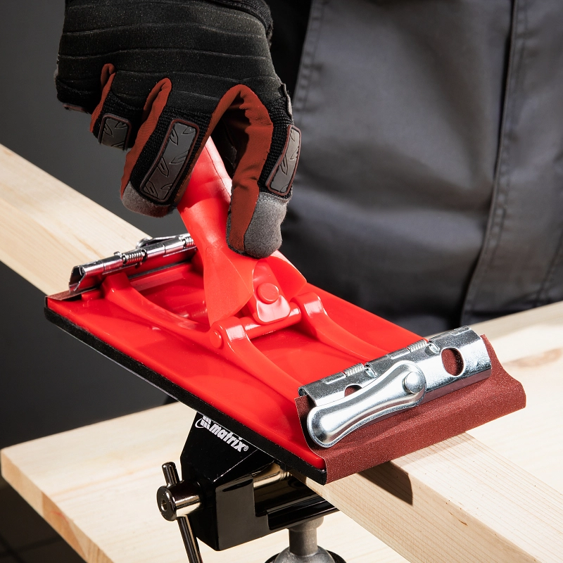 Брусок для шлифования 105 х 210 мм с шарнирным переходником под телескопическую ручку Matrix (75835)