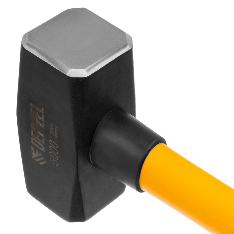 Кувалда 5000 г, кованая, фибергласовая  рукоятка c TPR покрытием, 880 мм Denzel (11024)