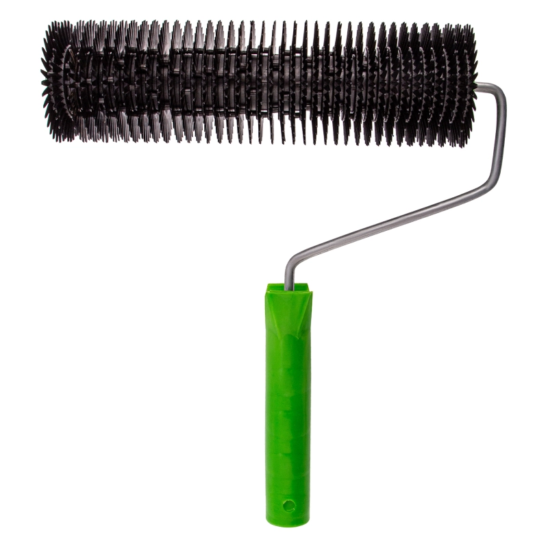 Валик игольчатый для наливных полов с ручкой, острая игла, 240 мм Сибртех (81110)