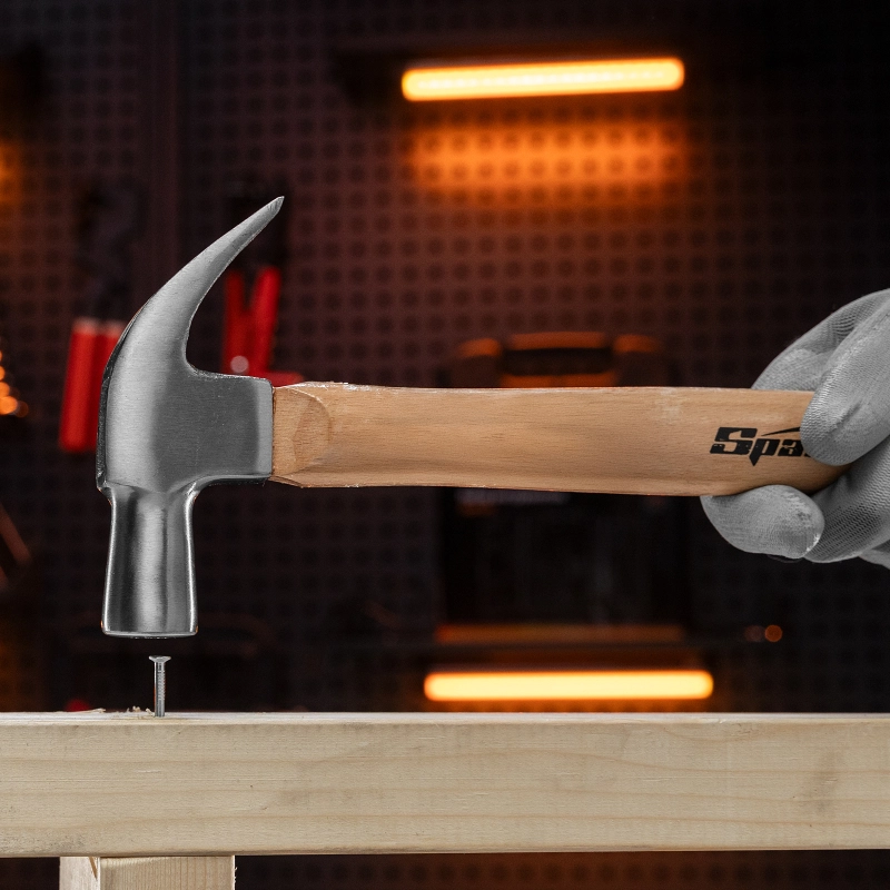 Молоток-гвоздодер, 450 г, боек 27 мм, деревянная рукоятка Sparta (104205)