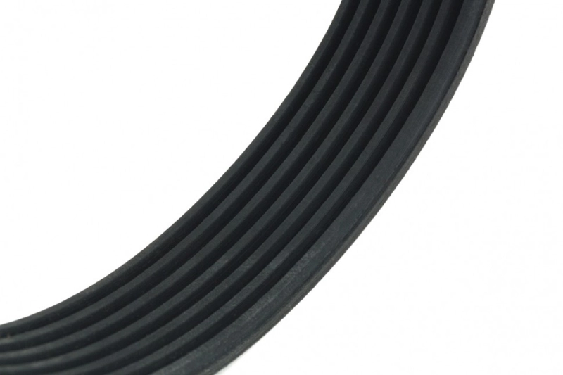 Ремень 8 PK 818 (95458006)
