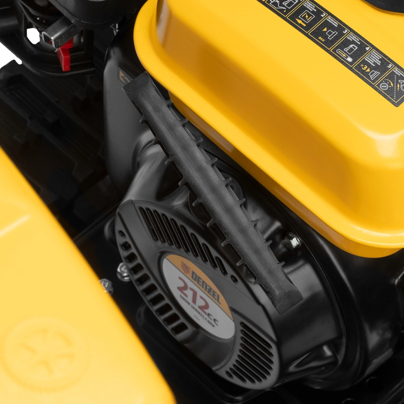 Бензиновая снегоуборочная машина SBM 610DT PRO, 212cc, гусеницы, эл.старт, блок. дифф. Denzel (97657)