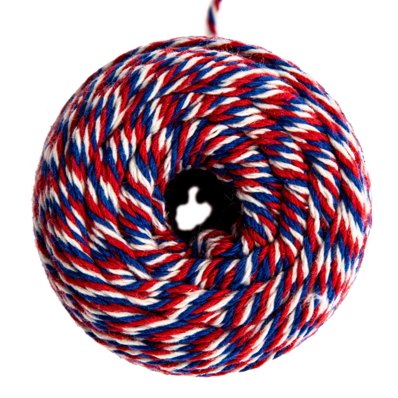 Нить ХБ 50 текс х 15, триколор, 120 м в диспенсере, вес 90 гр +- 5%, Сибртех (94154)