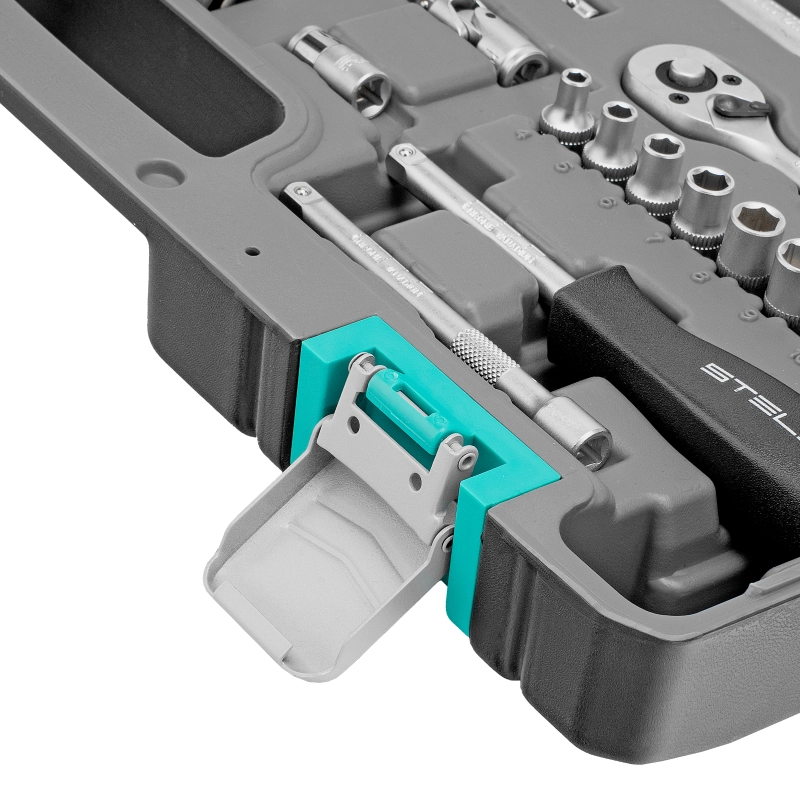 Набор инструментов, 1/2", 1/4", CrV, пластиковый кейс 88 предметов Stels (14109)