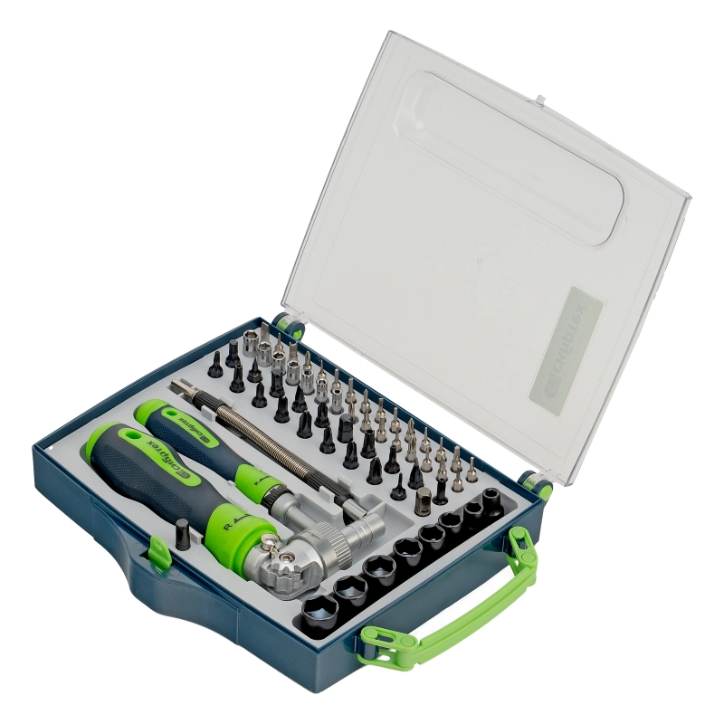 Отвертки реверсивные с набором бит, торцевых головок, 61 предмет, CrV Сибртех (13363)