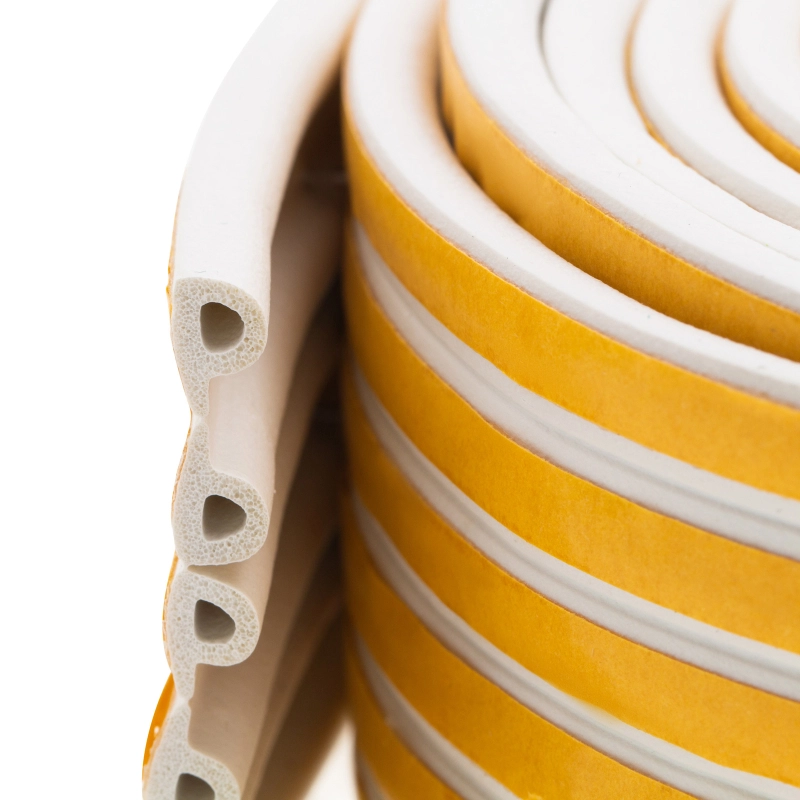 Уплотнитель резиновый, 24 м, профиль "P", белый Сибртех (88901)