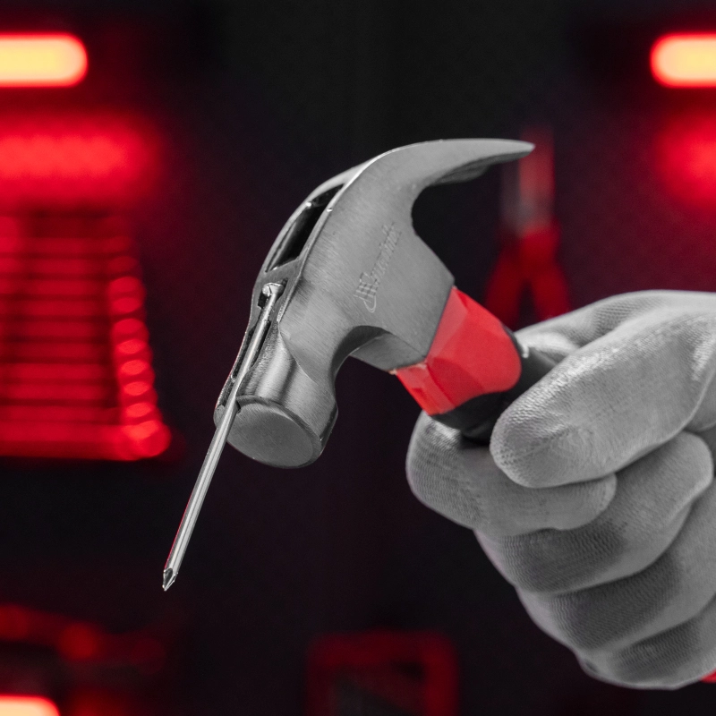 Молоток-гвоздодер мини, боек с магнитом, фибергласовая двухкомпонентная рукоятка, 250 г Matrix (10443)