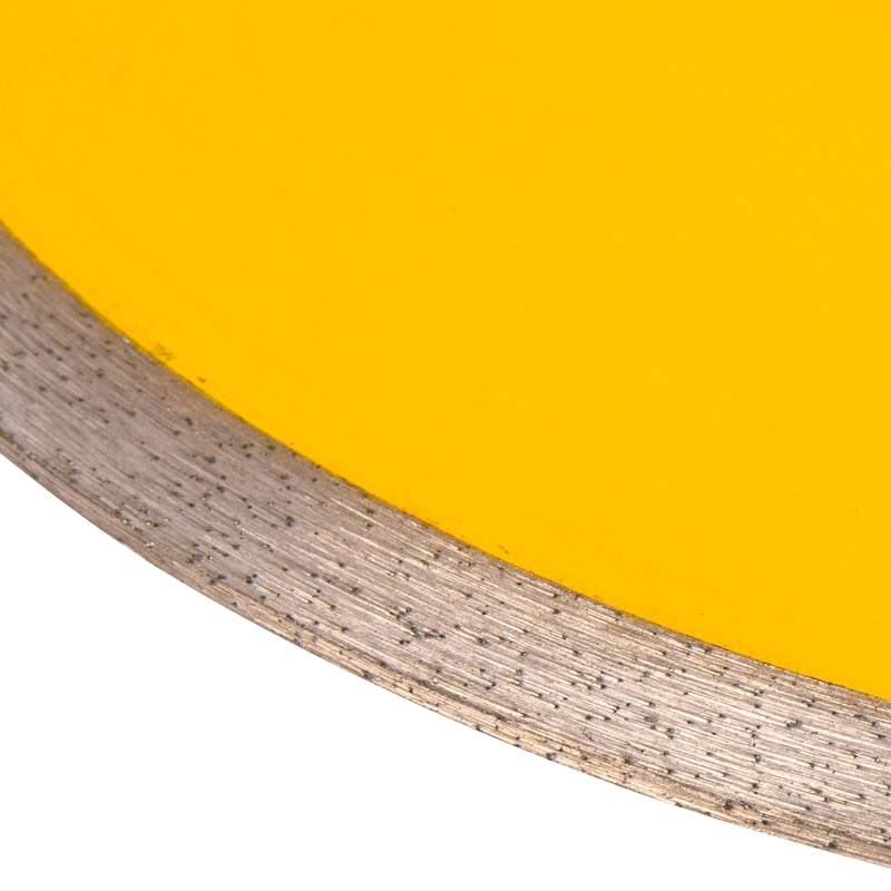 Диск алмазный отрезной 230 х 22,2 мм, сплошной, супертонкий, горячий пресс, мокрое резание Denzel (73055)