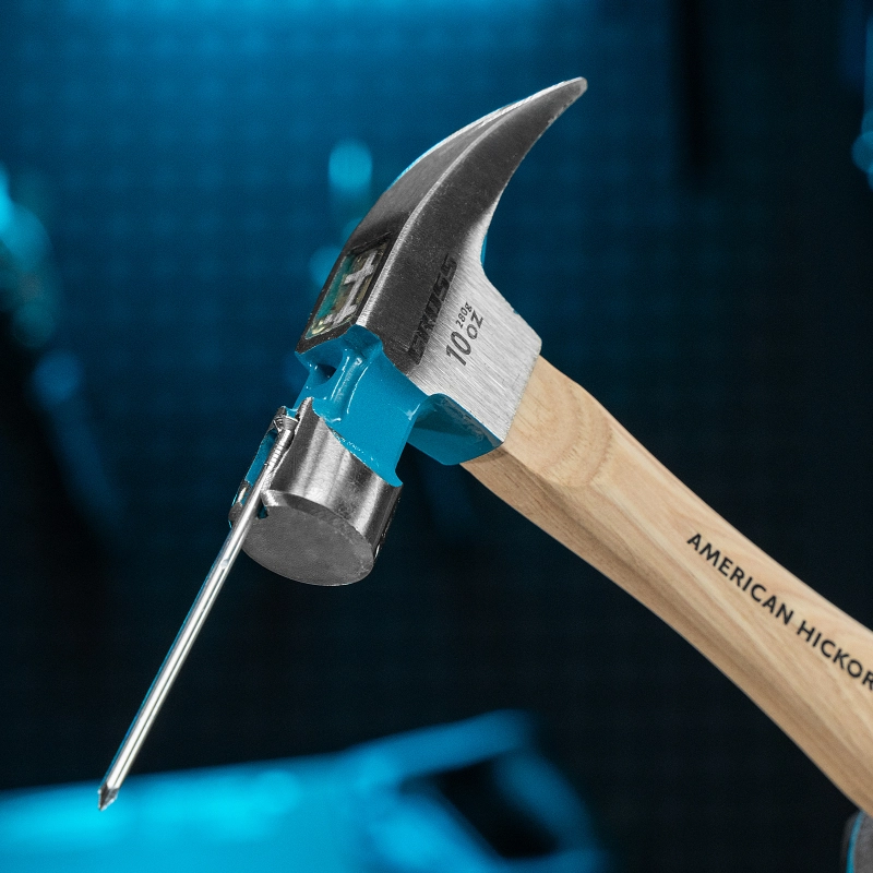 Молоток-гвоздодер, 280 г, угол 75, магнит, обрезиненная рукоятка American hickory GROSS (10417)