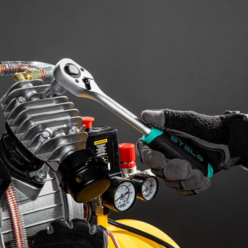 Набор торцевых головок, 1/2", головки 10 - 22 мм, с трещот. ключом, CrV,11 предметов Stels (14127)