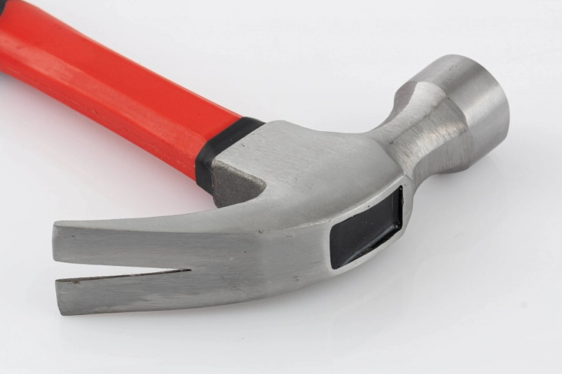 Молоток-гвоздодер, 700 г, боек 34 мм, фибергласовая обрезиненная рукоятка Matrix (10453)