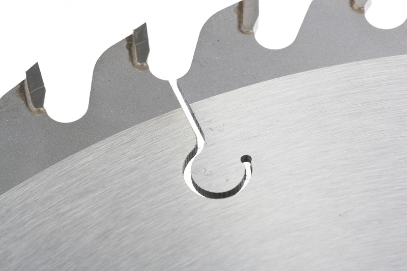 Пильный диск по дереву 300 x 32 x 48Т Gross (73342)