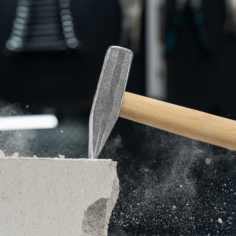 Молоток слесарный, 500 г, квадратный боек, деревянная рукоятка (10270)