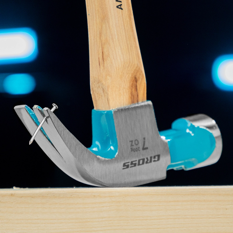 Молоток-гвоздодер, 200 г, угол 45, магнит, обрезиненная рукоятка American hickory GROSS (10414)