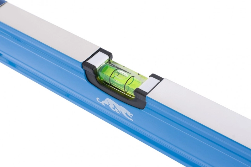 Уровень алюминиевый, 800 мм, профиль 1,6 мм, фрезерованный, ударопрочные заглушки, 3 глазка Барс (34424)