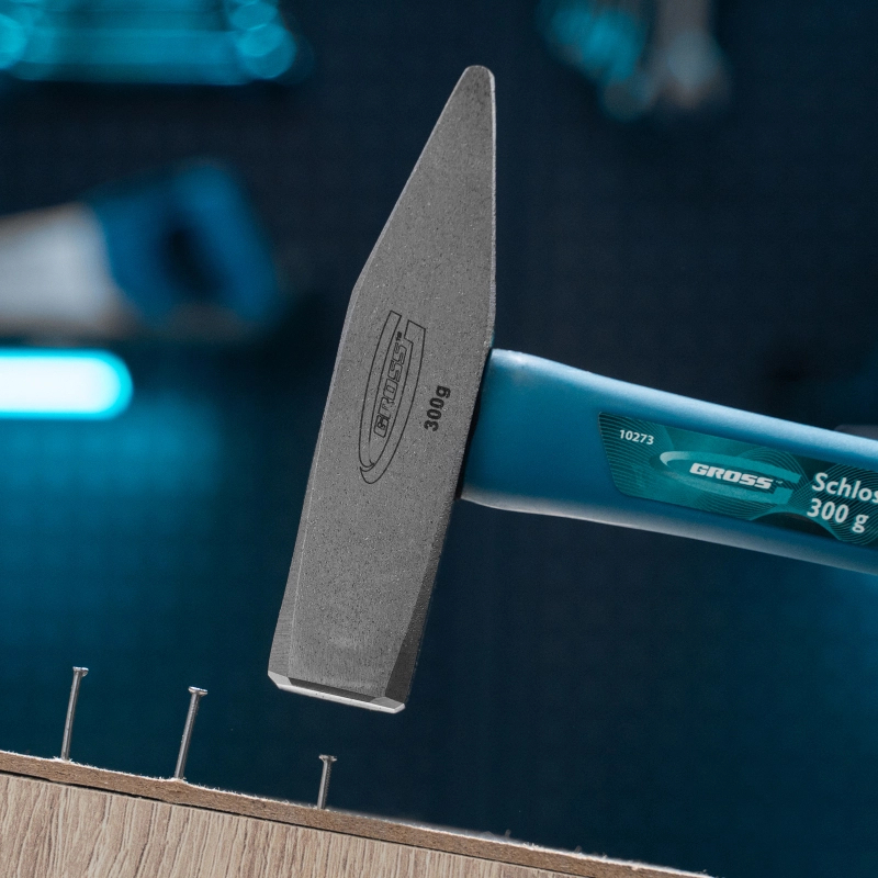 Молоток слесарный, 300 г, квадратный боек, фибергласовая обрезиненная рукоятка Gross (10273)