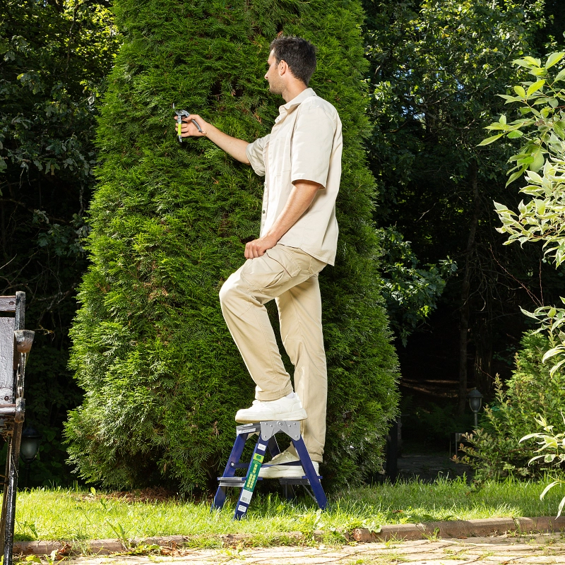 Стремянка двусторонняя 2 ступени, стальная, Сибртех (97932)