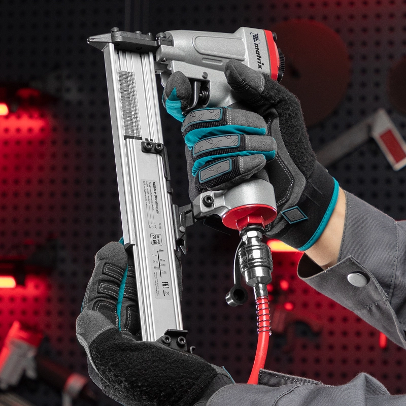 Нейлер финишный, шпилькозабивной пистолет, пневматический, гвоздь 23GA D 0.64 мм  длина 10-30 мм Matrix (57425)