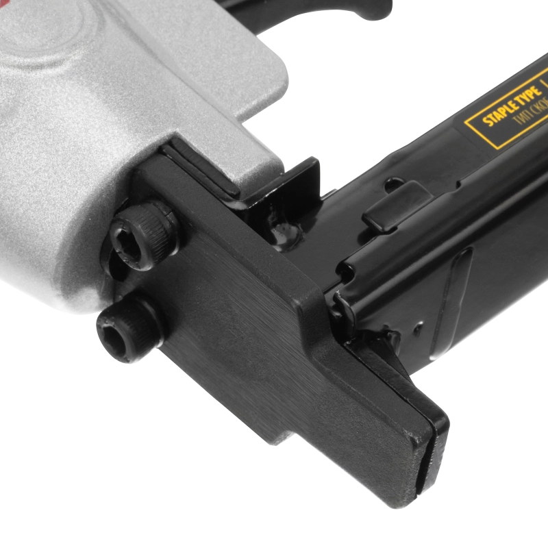 Степлер пневматический PS8016 для прямоугольных скоб 21GA от 6 до 16 мм Denzel (57400)