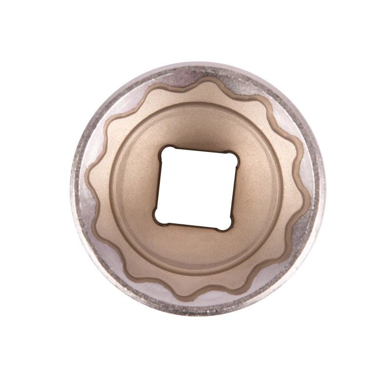 Головка торцевая, 32 мм, двенадцатигранная, CrV, под квадрат 1/2, хромированная Matrix (13698)