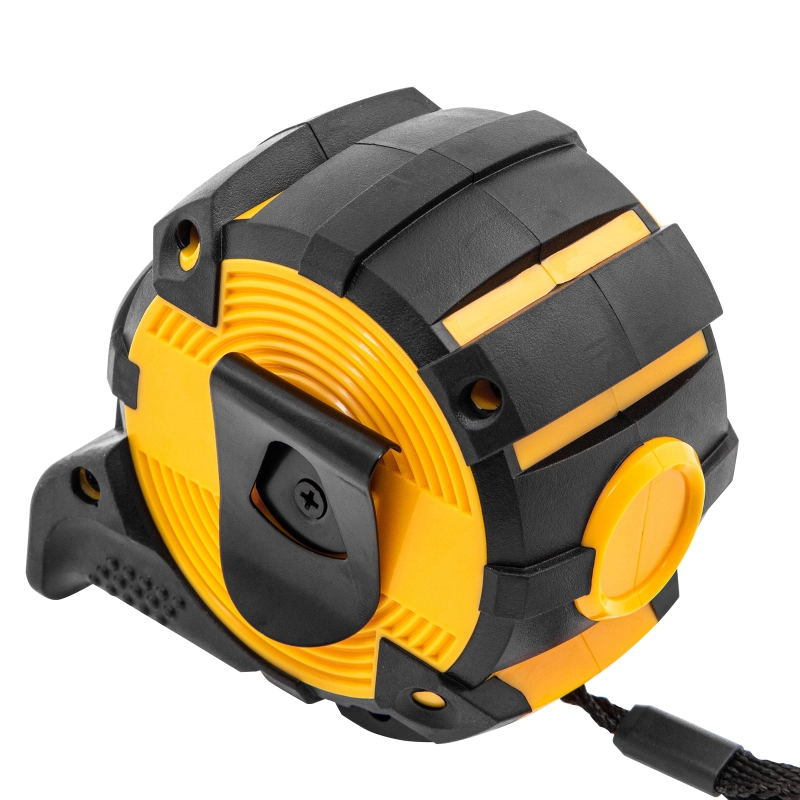 Рулетка 5м х 32мм, автоматич. фиксац., нейлон. покрытие, магнит. зацеп, двухстор. разметка Denzel (31523)