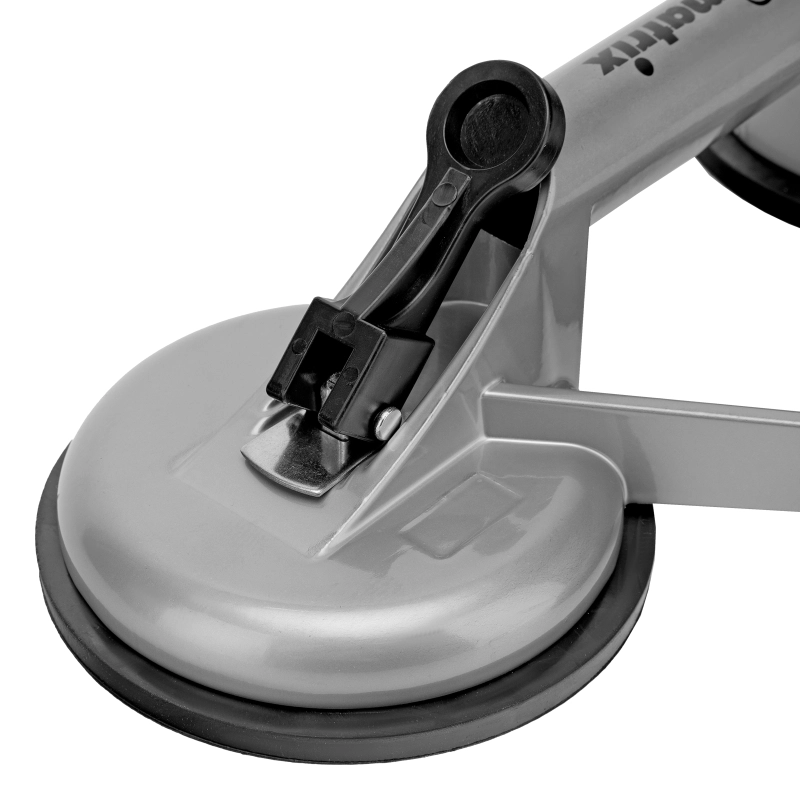 Стеклодомкрат алюминиевый тройной Matrix (875255)