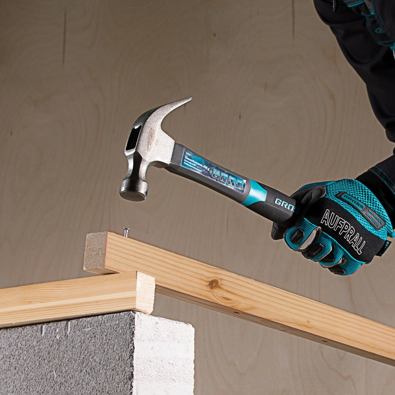 Молоток-гвоздодер, 450 г, фибергласовая трехкомпонентная рукоятка Gross (10475)