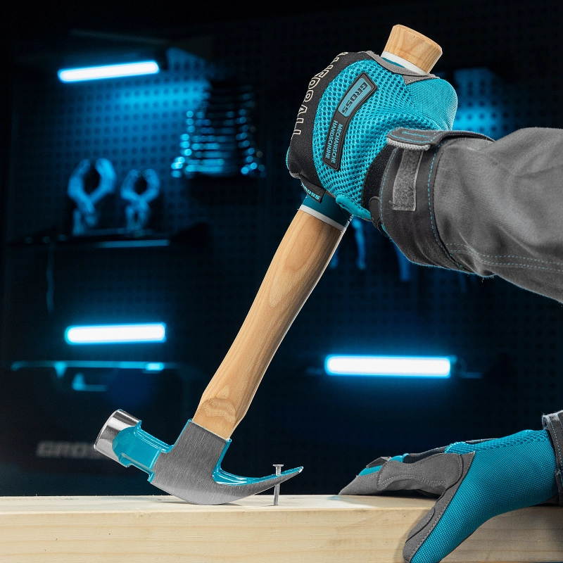 Молоток-гвоздодер, 450 г, угол 45, магнит, обрезиненная рукоятка American hickory GROSS (10415)