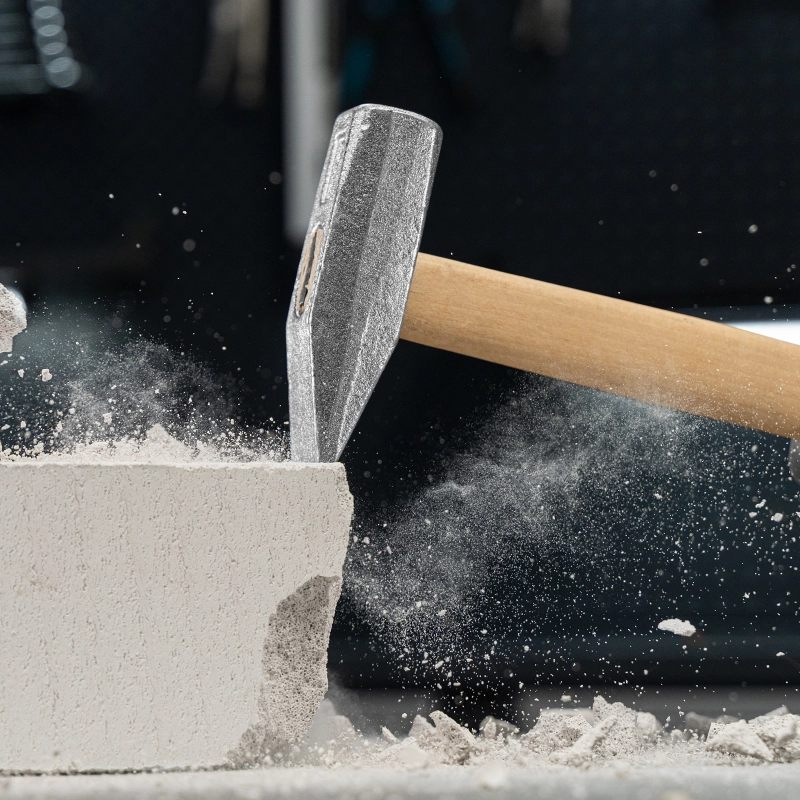 Молоток слесарный, 800 г, квадратный боек, деревянная рукоятка (10272)