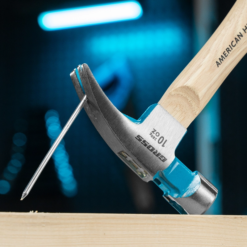 Молоток-гвоздодер, 280 г, угол 75, магнит, обрезиненная рукоятка American hickory GROSS (10417)