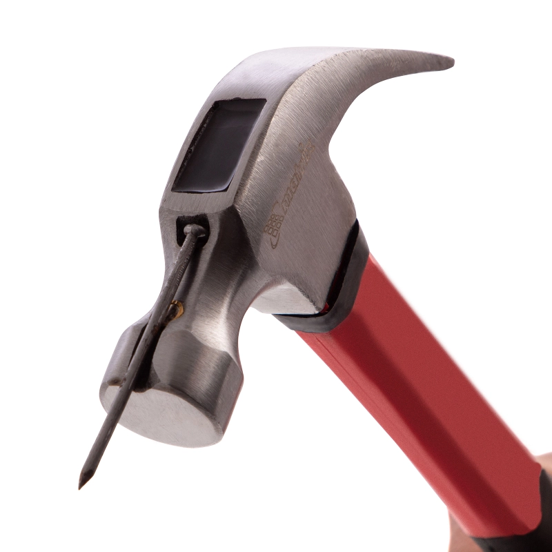 Молоток-гвоздодер, 450 г, боек c магнитом, фибергласовая обрезиненная рукоятка Matrix (10446)