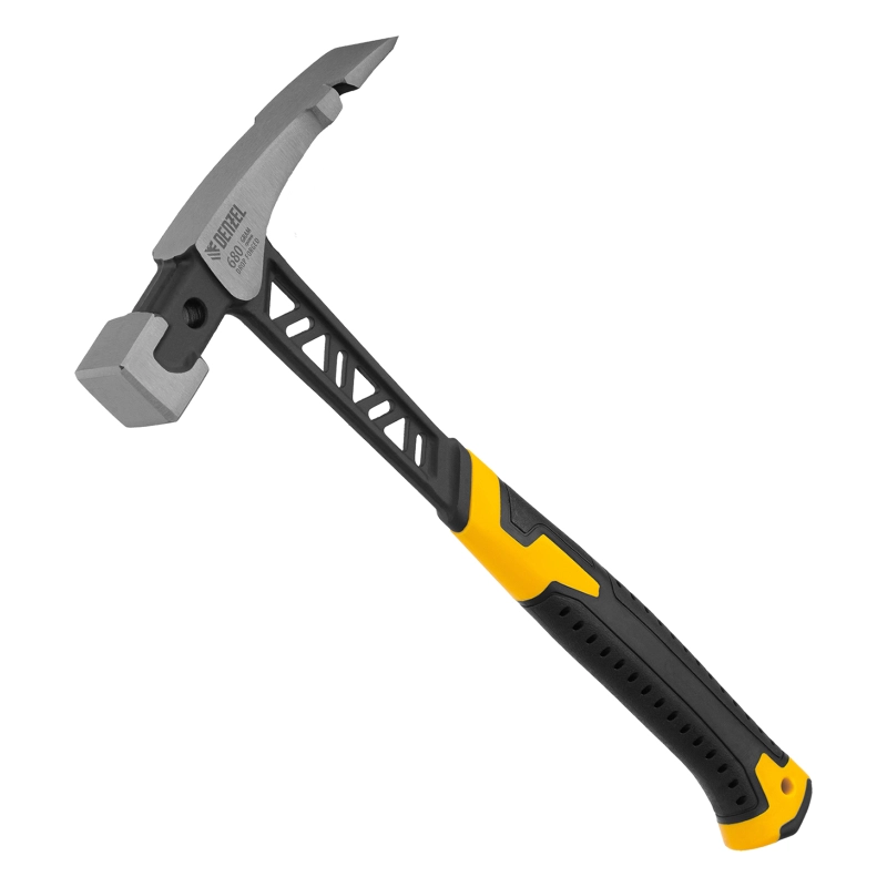 Молоток каменщика 680 г, цельнокованый, двухкомпонентная обрезиненная рукоятка Denzel (10633)