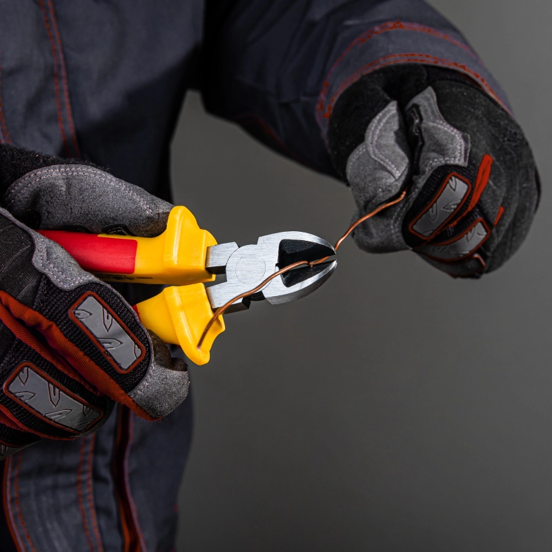 Бокорезы Insulated, 160 мм, двухкомпонентные рукоятки Matrix Professional (17506)