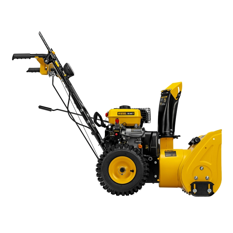 Бензиновая снегоуборочная машина SB 560 LP, 212 cc, электростартер, фара Denzel (97652)