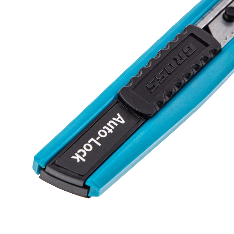 Нож, 145 мм, корпус ABS пластик, выдвижное сегментное лезвие 9 мм (SK-5) металлическая направляющая Gross (78895)