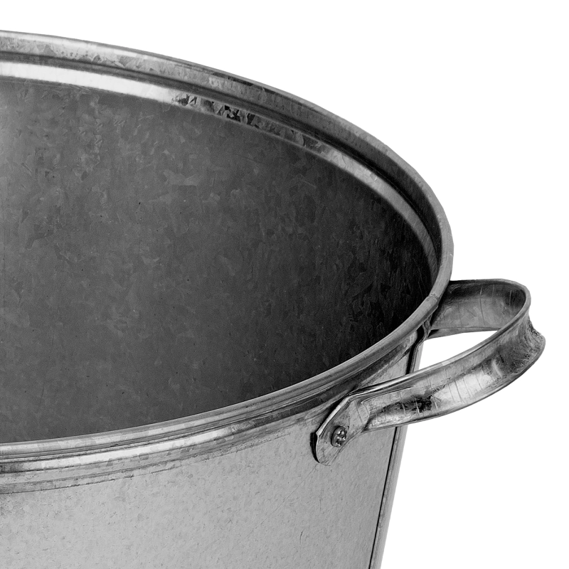 Бак для воды оцинкованный с крышкой (крышка с ручкой) 20 л, без крана (67548)