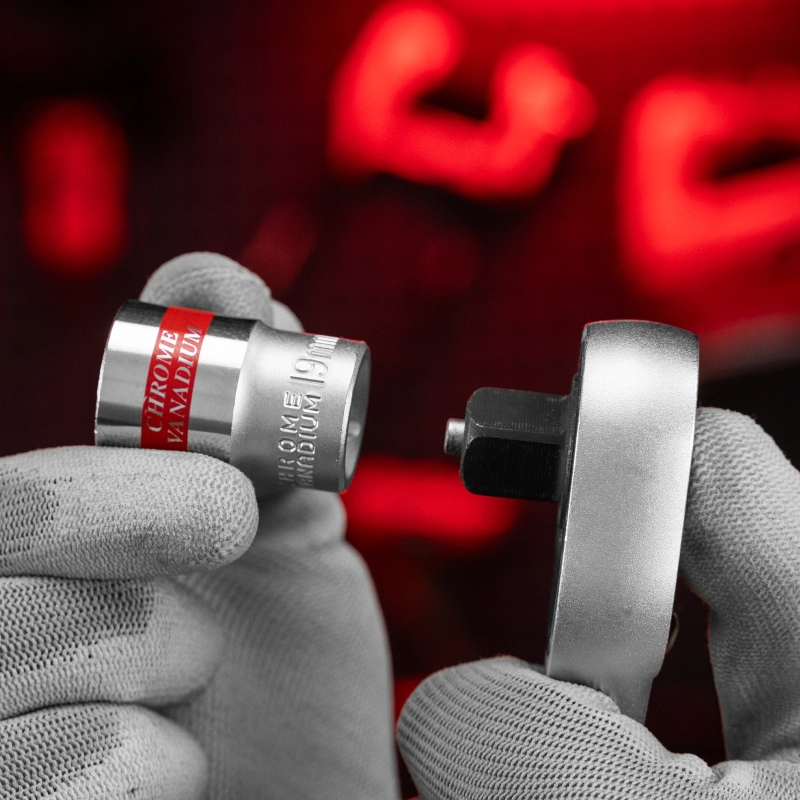 Головка торцевая, 19 мм, шестигранная, CrV, под квадрат 1/2, хромированная Matrix (13119)