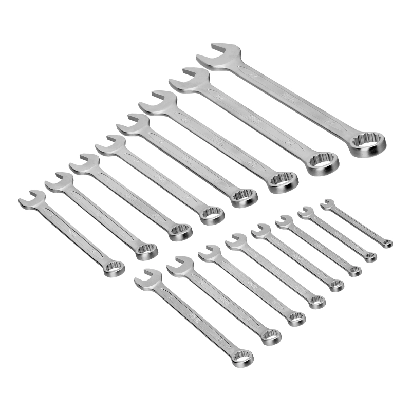 Набор инструментов, 1/2", 1/4", CrV, S2, пластиковый кейс, 122 предмета Denzel (15804)