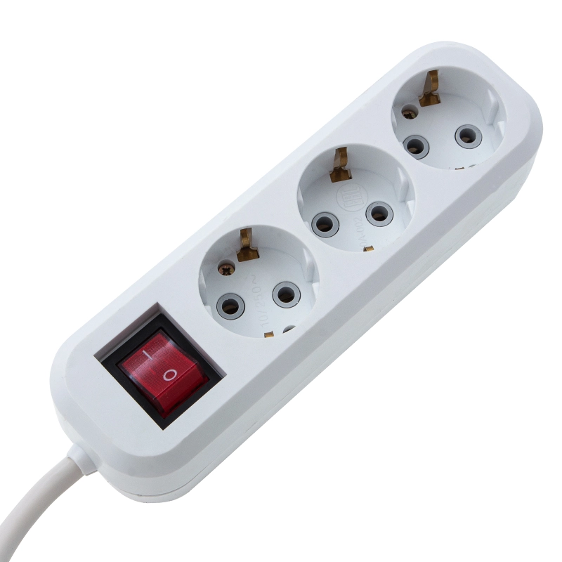 Удлинитель бытовой 3 м, 10A, тип УХз10, с заземлением и выключателем, 3 розетки, Сибртех (96081)