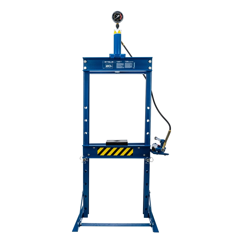 Пресс гидравлический с манометром, 20 т (комплект из 2 частей) Stels (52303)